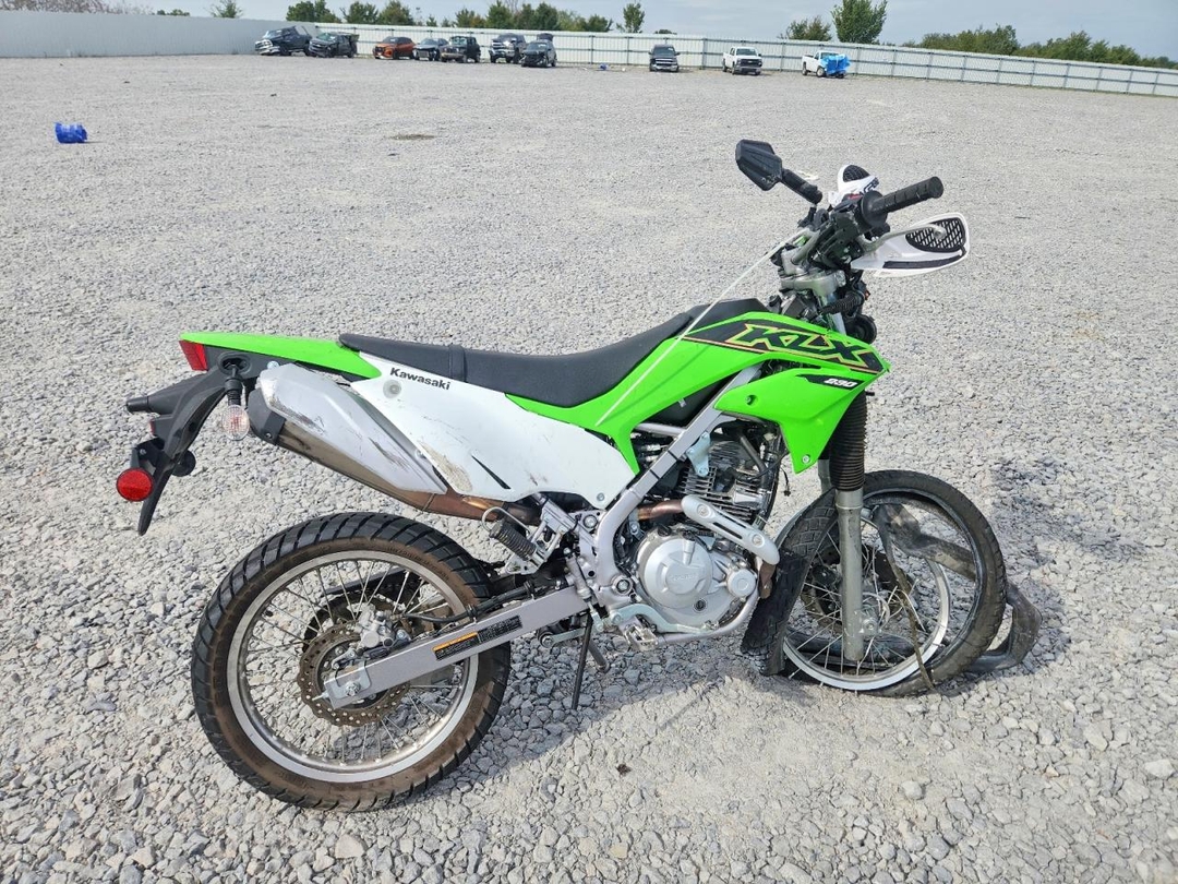 Вид 2021 KAWASAKI KLX230 A, угол 1