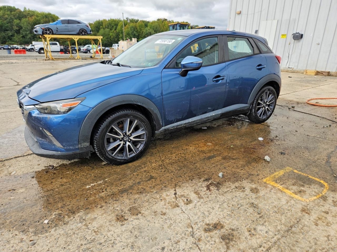 Vista de 2018 MAZDA CX-3 TOURING, ángulo 1