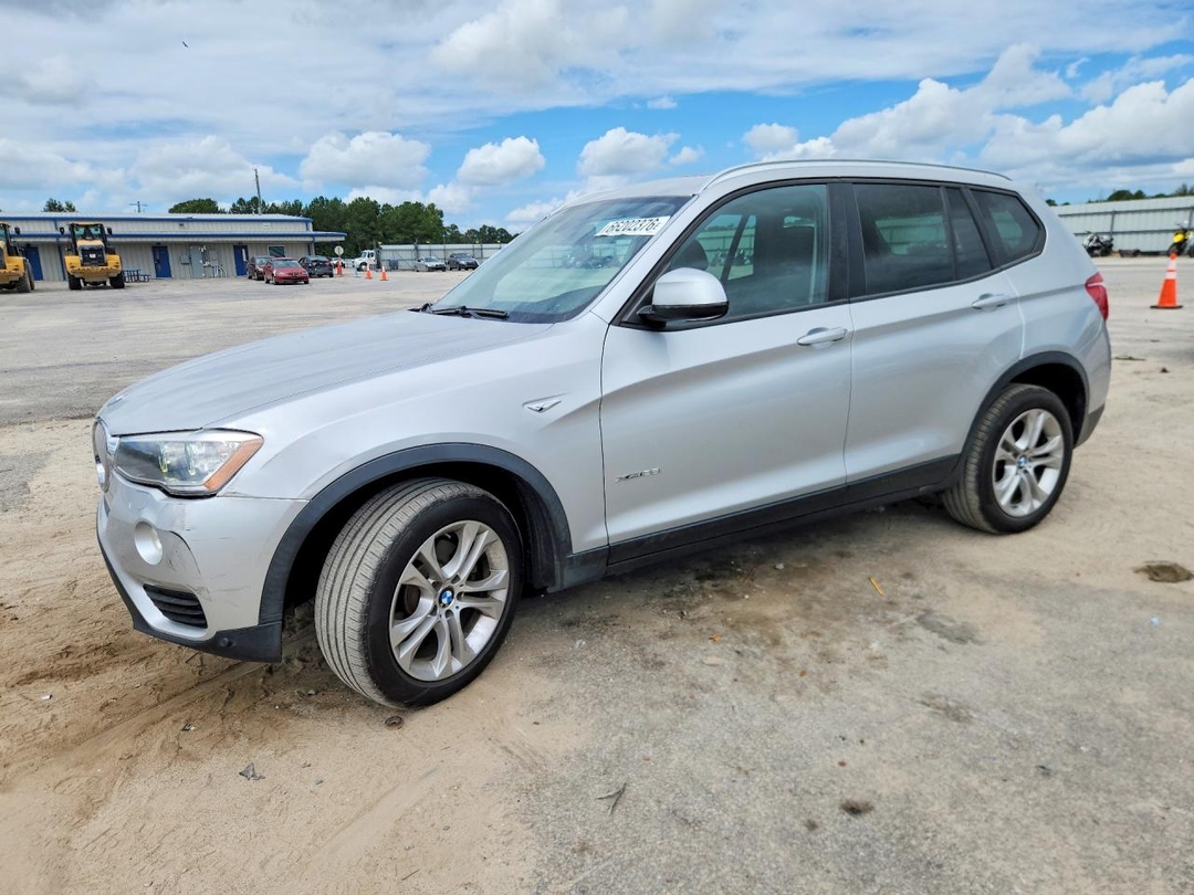 Vue de 2016 BMW X3 XDRIVE35I, angle 1