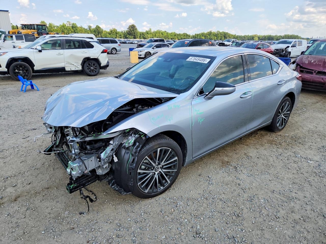 Vista de 2025 LEXUS ES 350 BASE, ángulo 1