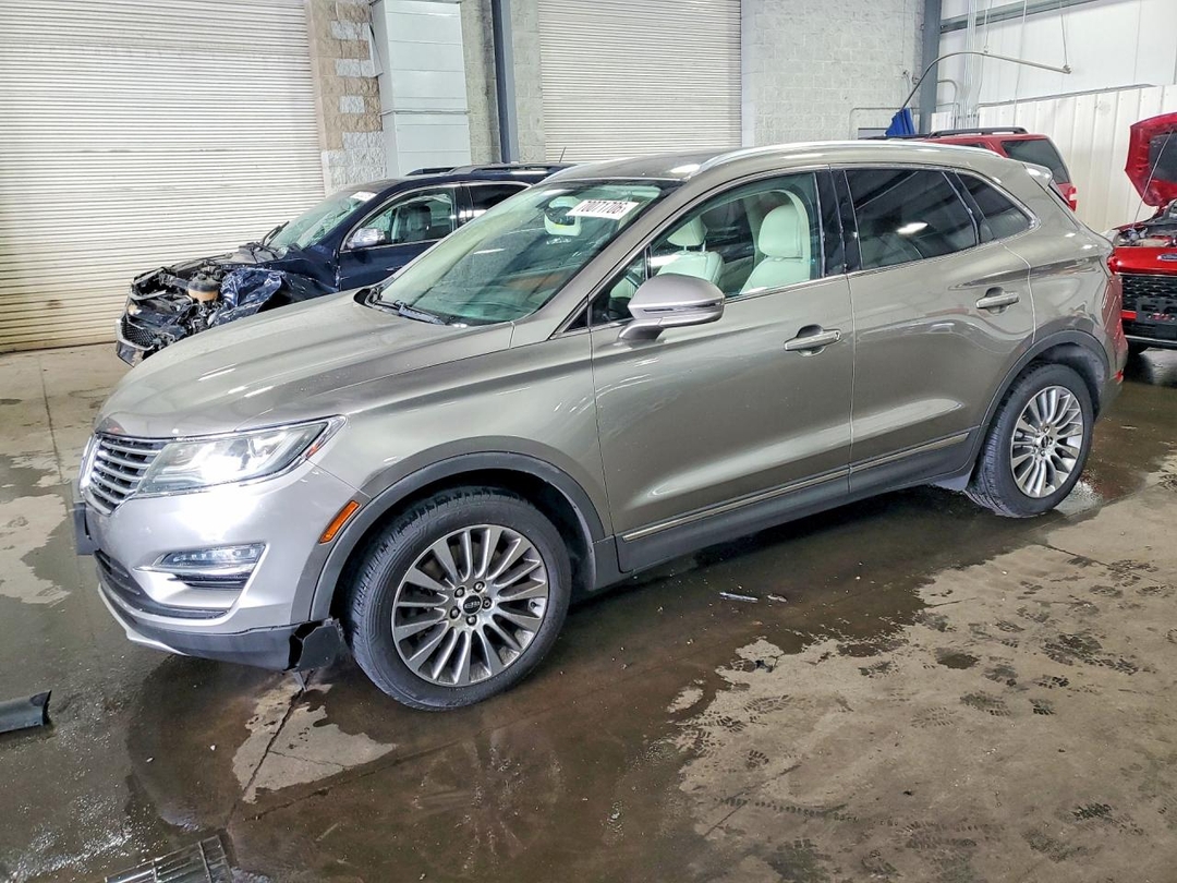 منظر 2016 LINCOLN MKC RESERVE، زاوية 1