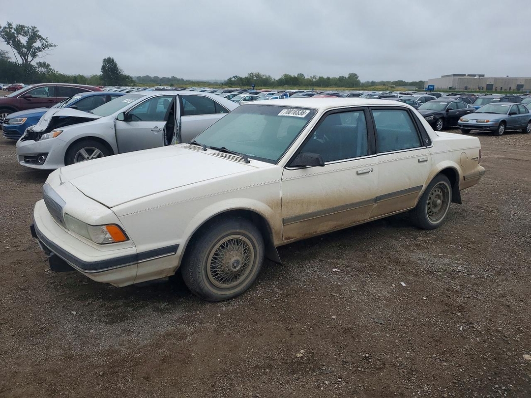 Вид 1992 BUICK CENTURY LIMITED, угол 1