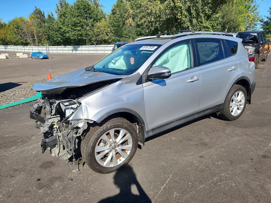 Vue de 2013 TOYOTA RAV4 LIMITED, angle 1