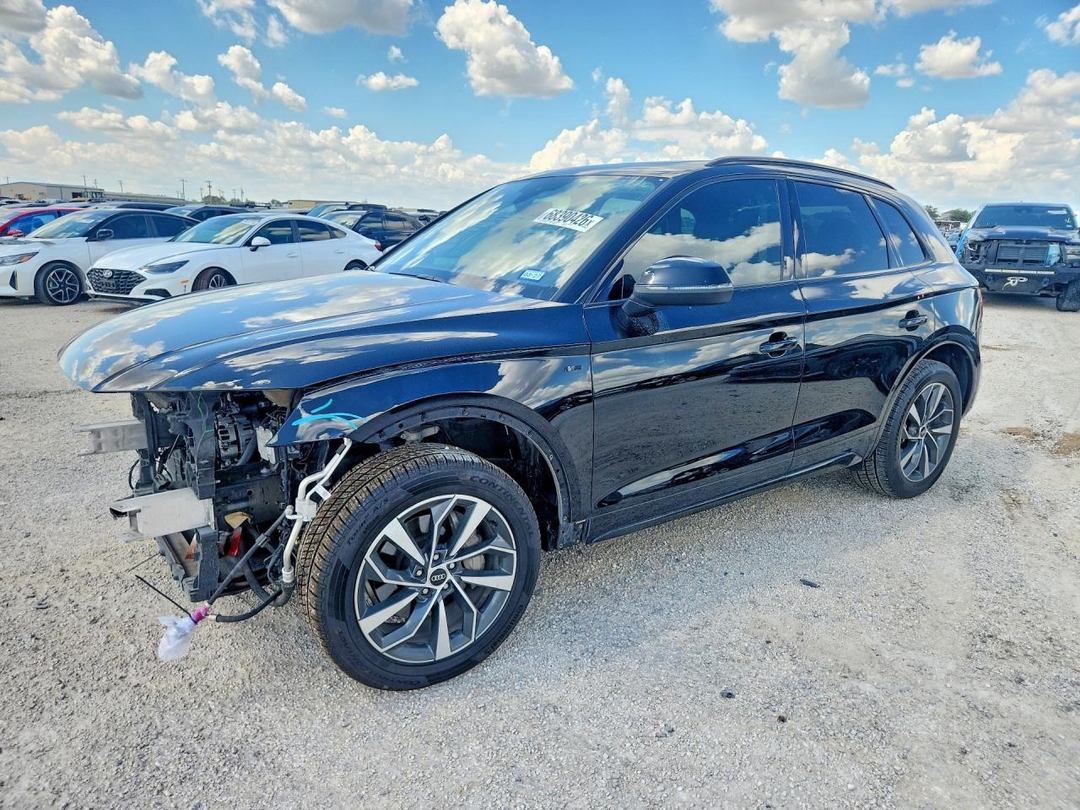 Вид 2023 AUDI Q5 PREMIUM PLUS 45, угол 1