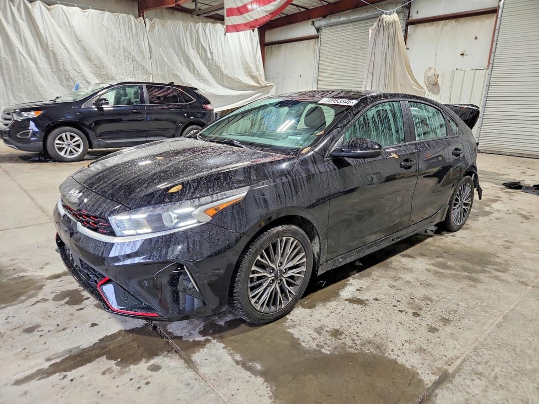Вид 2022 KIA FORTE GT LINE, угол 1