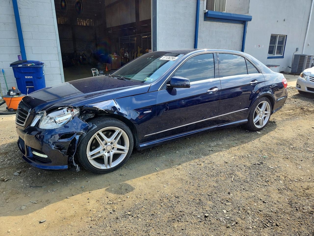 Вид 2012 MERCEDES-BENZ E 350 4MATIC, угол 1