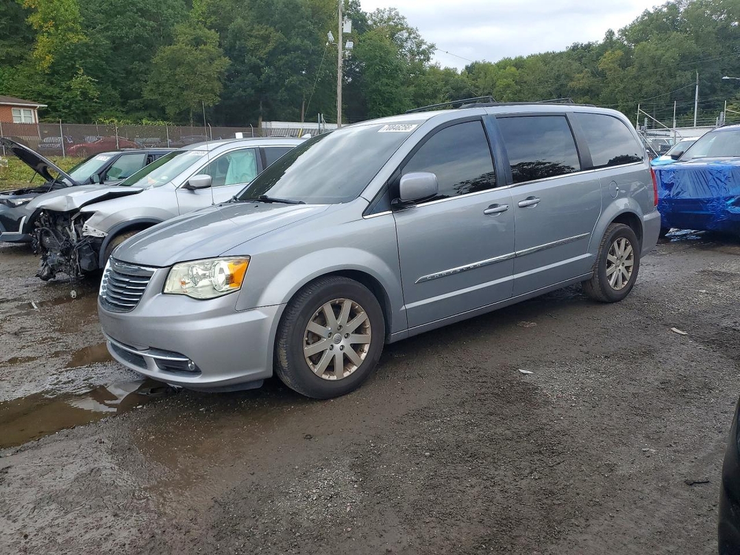 منظر 2013 CHRYSLER MINIVAN TOURING، زاوية 1