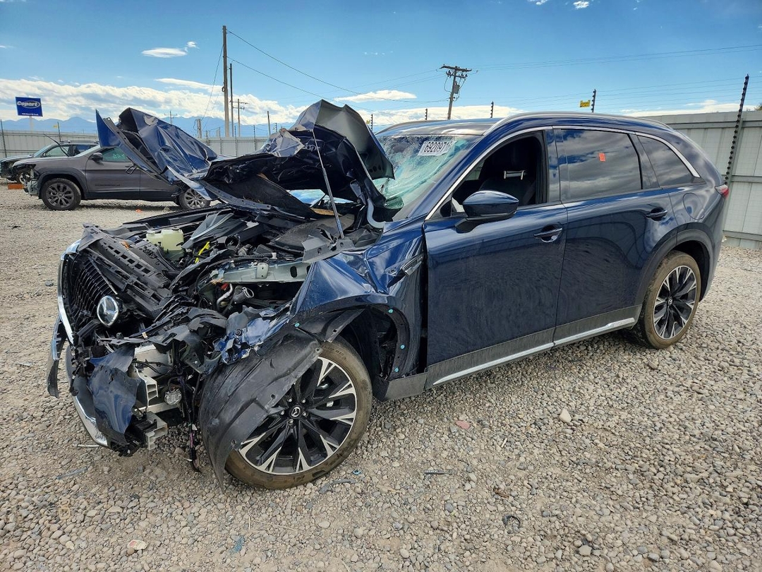 Vue de 2025 MAZDA CX-90 PREMIUM PLUS, angle 1