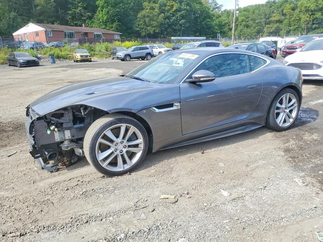 Vista de 2016 JAGUAR F-TYPE S, ángulo 1