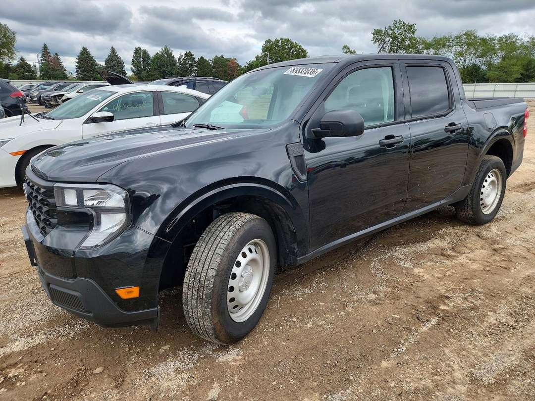 Вид 2026 FORD MAVERICK XL, угол 1