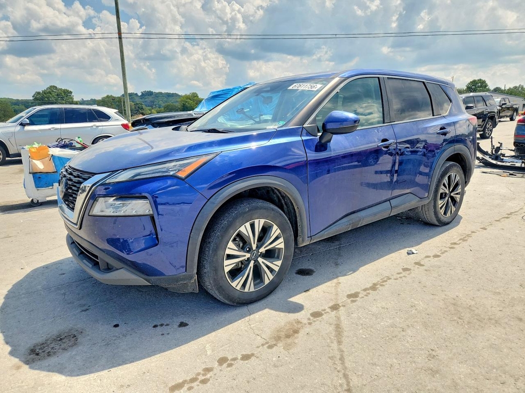 Vue de 2022 NISSAN ROGUE SV, angle 1