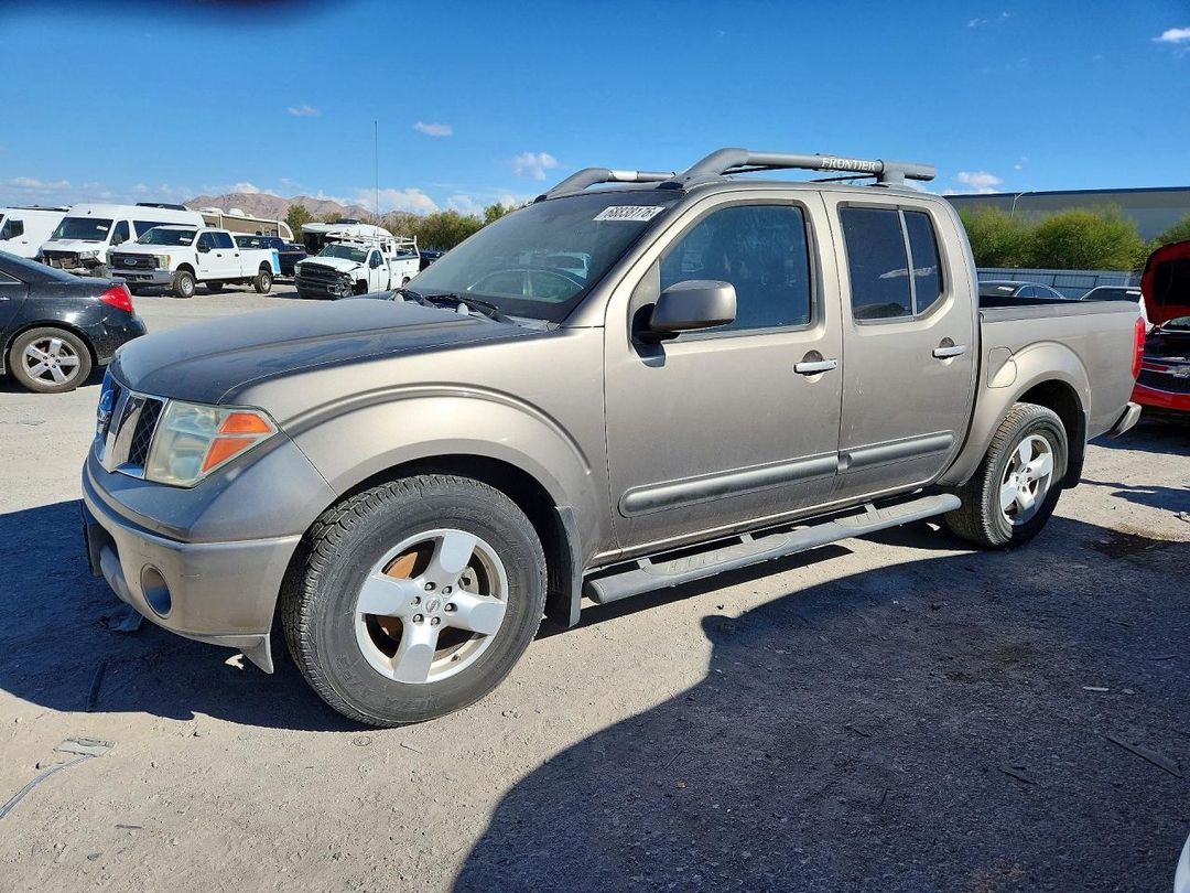 Vista de 2006 NISSAN FRONTIER SE, ángulo 1