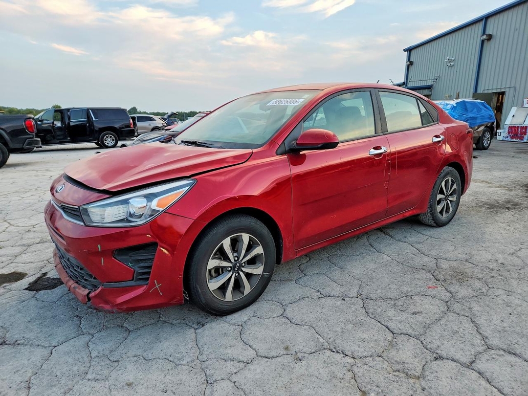 منظر 2021 KIA RIO S، زاوية 1
