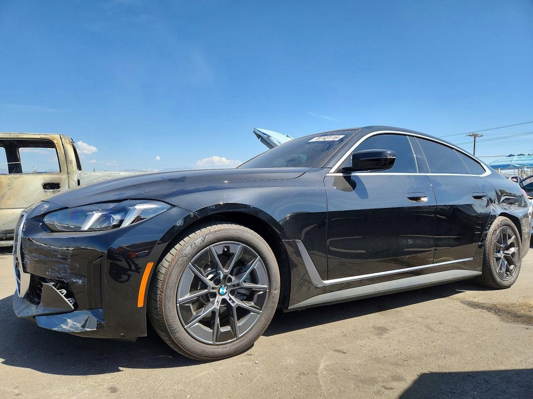 Vue de 2025 BMW I4 EDRIVE 40, angle 1