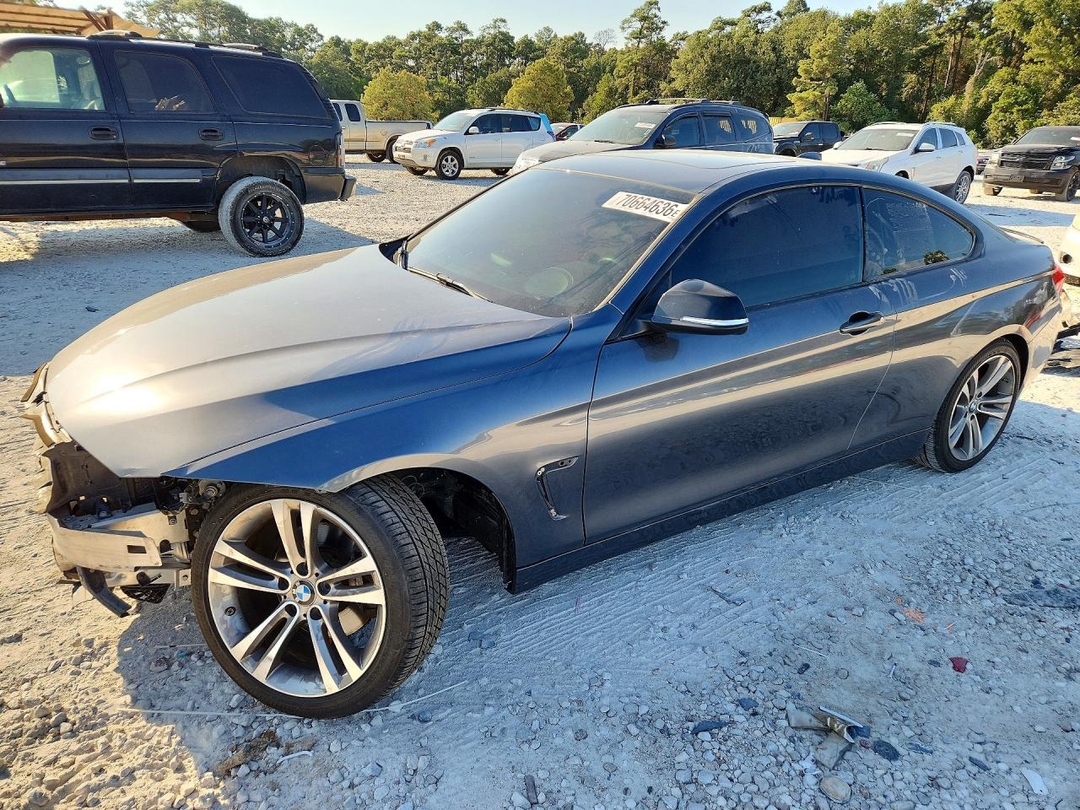 Vue de 2014 BMW 428 I, angle 1