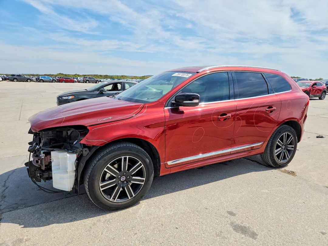 Vedere 2017 VOLVO XC60 T5 DYNAMIC, unghi 1