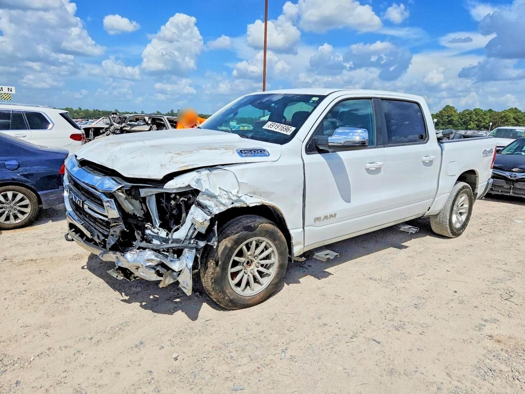 منظر 2024 RAM 1500 LARAMIE، زاوية 1
