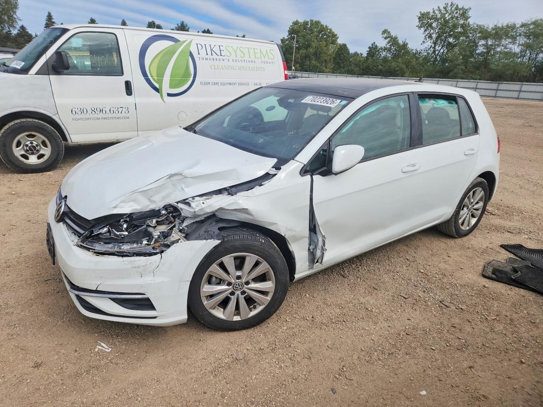 Vista de 2021 VOLKSWAGEN GOLF, ángulo 1