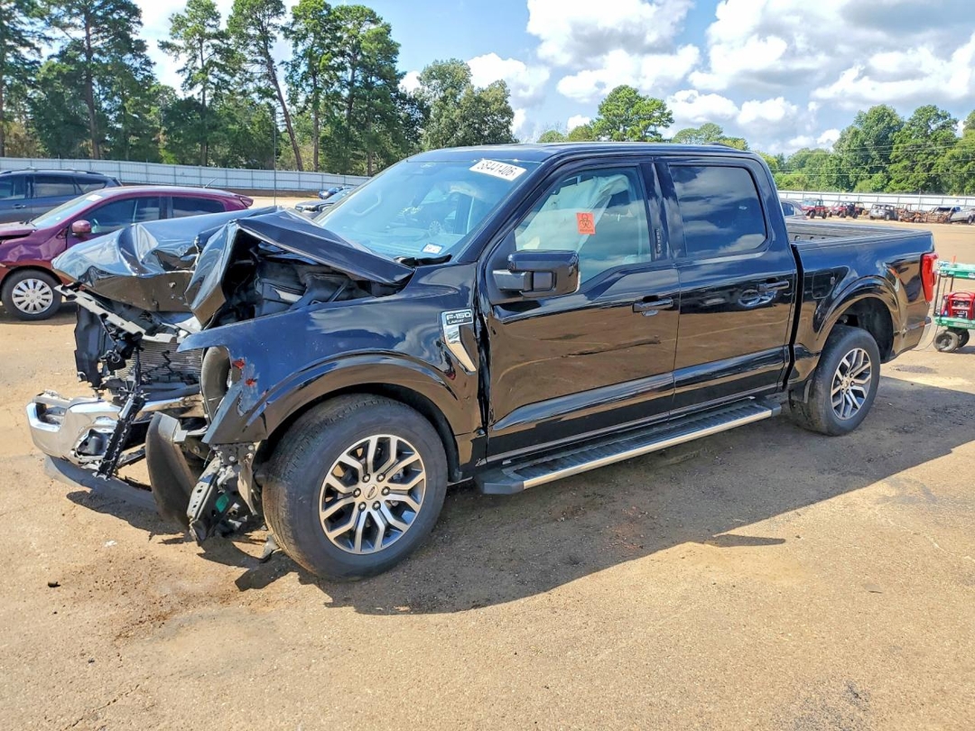 Вид 2022 FORD F150 SUPERCREW, угол 1