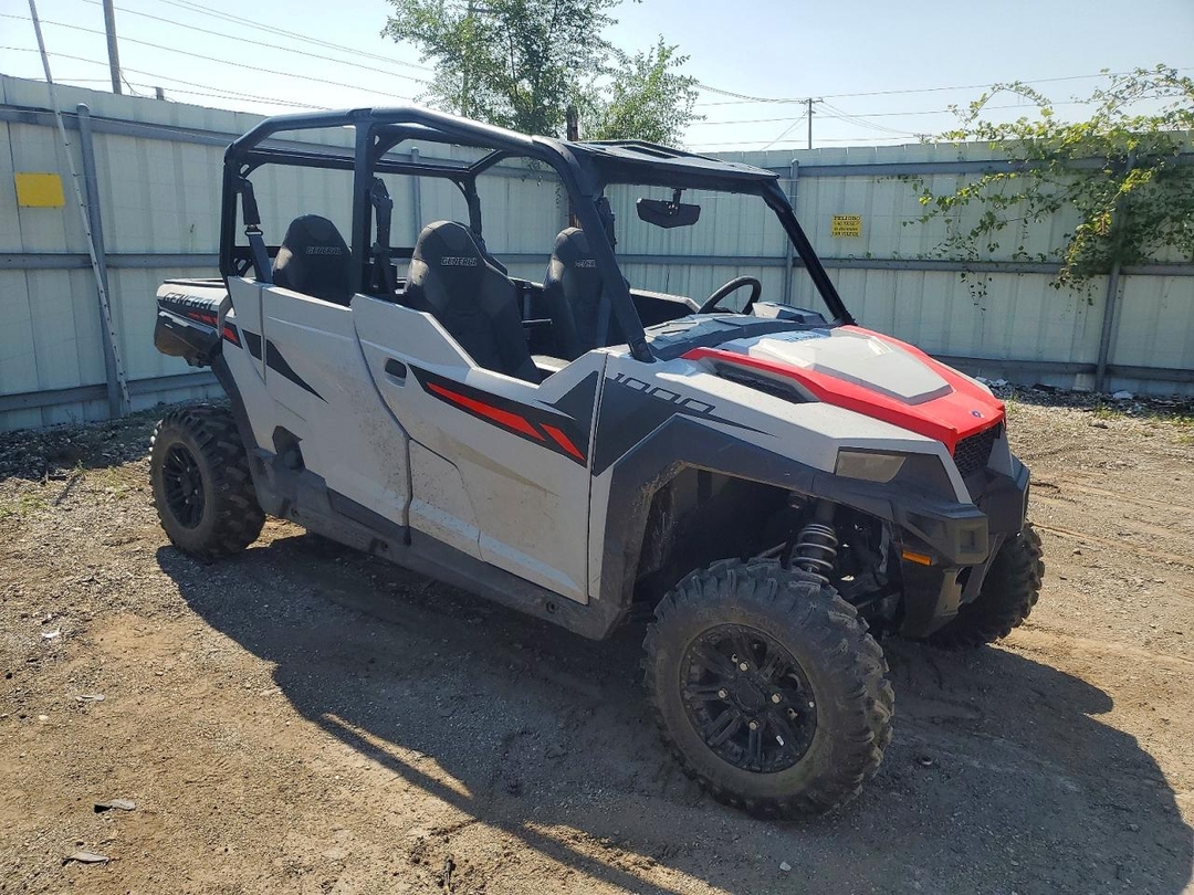 Vista de 2025 POLARIS GENERAL UTILITY VEHICLE, ángulo 1
