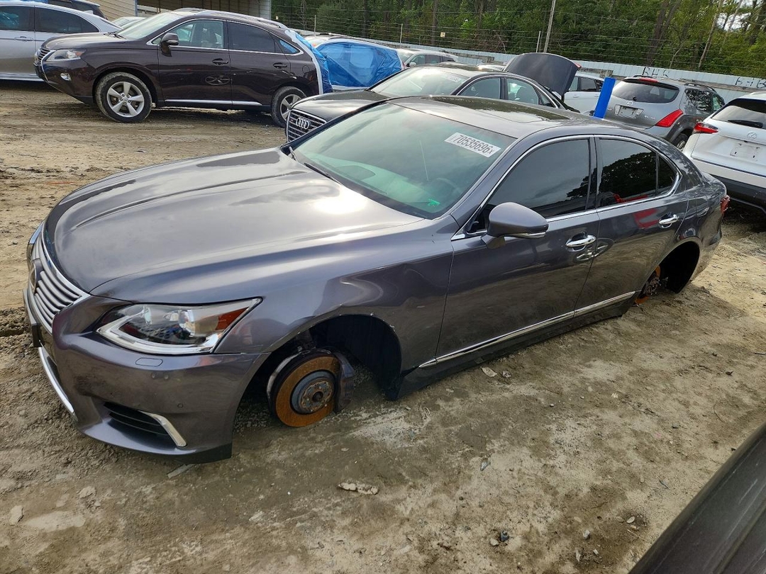 Vista de 2014 LEXUS LS 460, ángulo 1