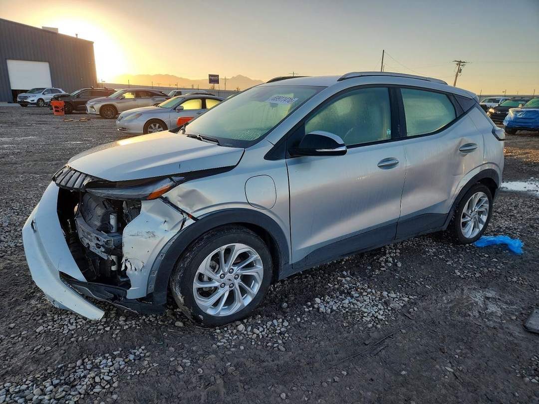 Vedere 2023 CHEVROLET BOLT EUV LT, unghi 1