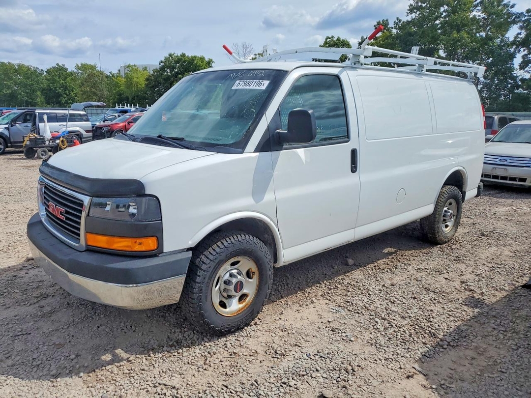 Vedere 2017 GMC SAVANA G2500, unghi 1
