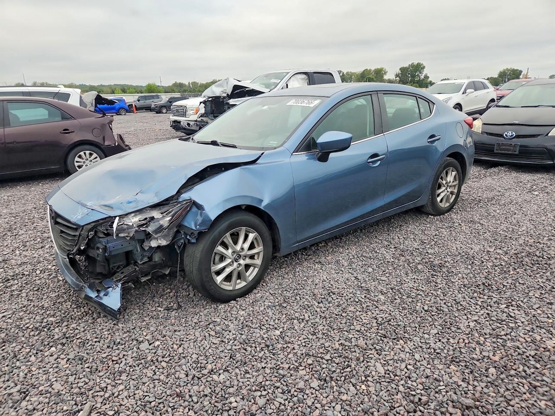 Vue de 2014 MAZDA 3 GRAND TOURING, angle 1
