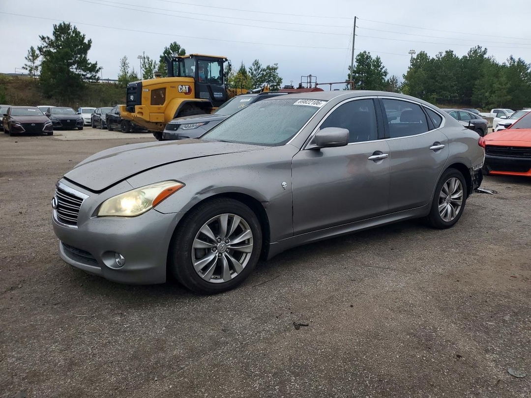 Vue de 2012 INFINITI M37 BASE, angle 1