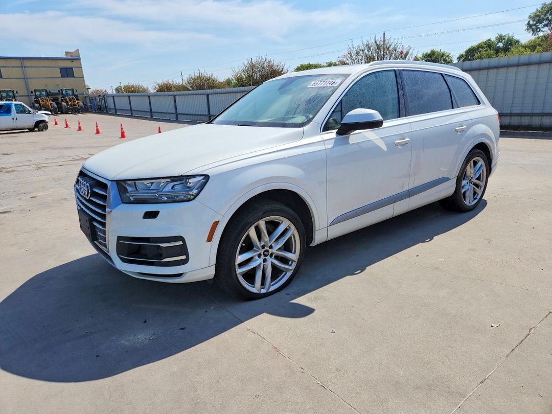 Вид 2017 AUDI Q7 PRESTIGE, угол 1
