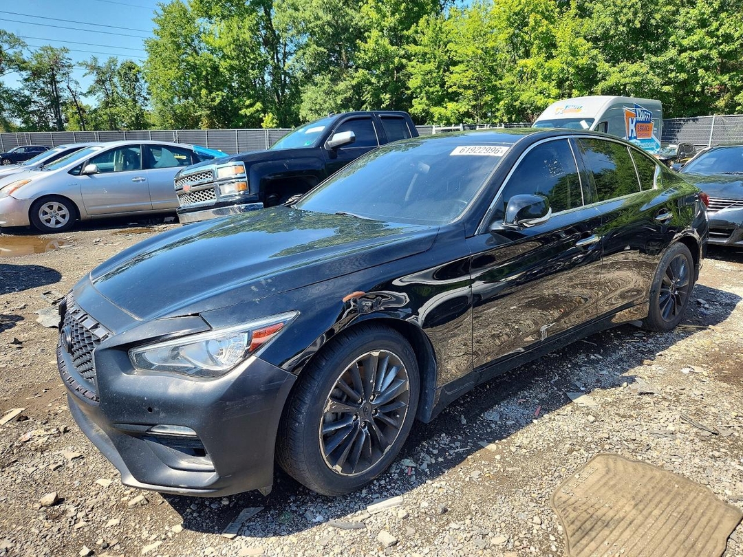 منظر 2021 INFINITI Q50 PURE، زاوية 1