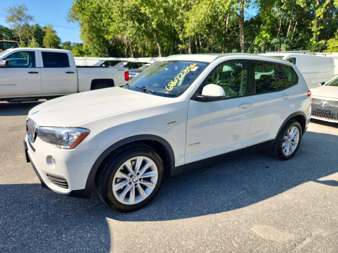 Vista de 2017 BMW X3 XDRIVE28I, ángulo 1