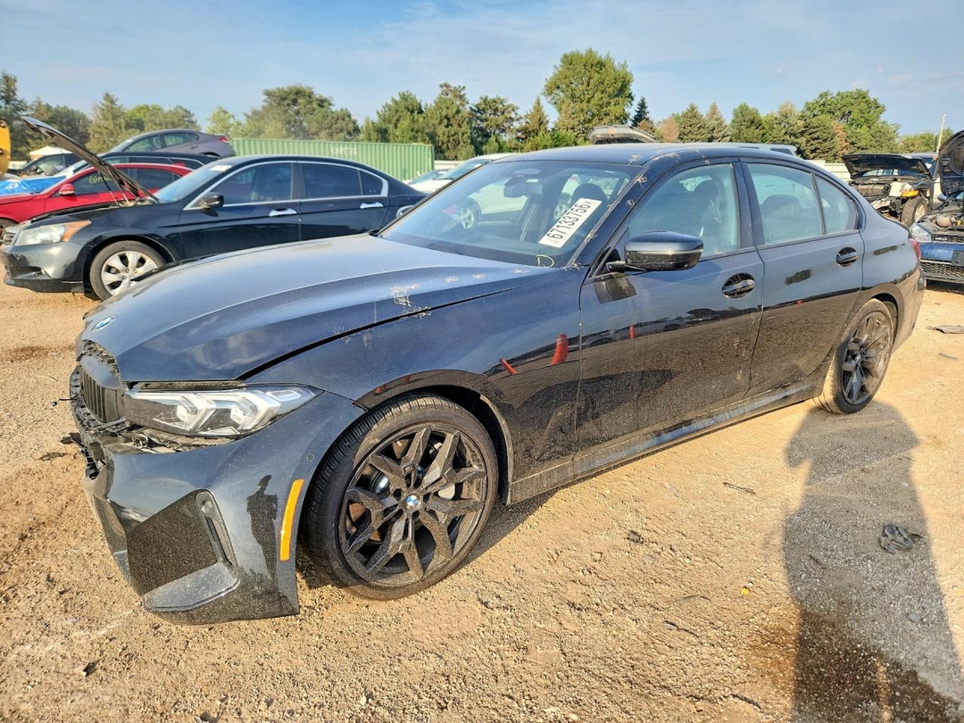 Vue de 2026 BMW 330XI, angle 1