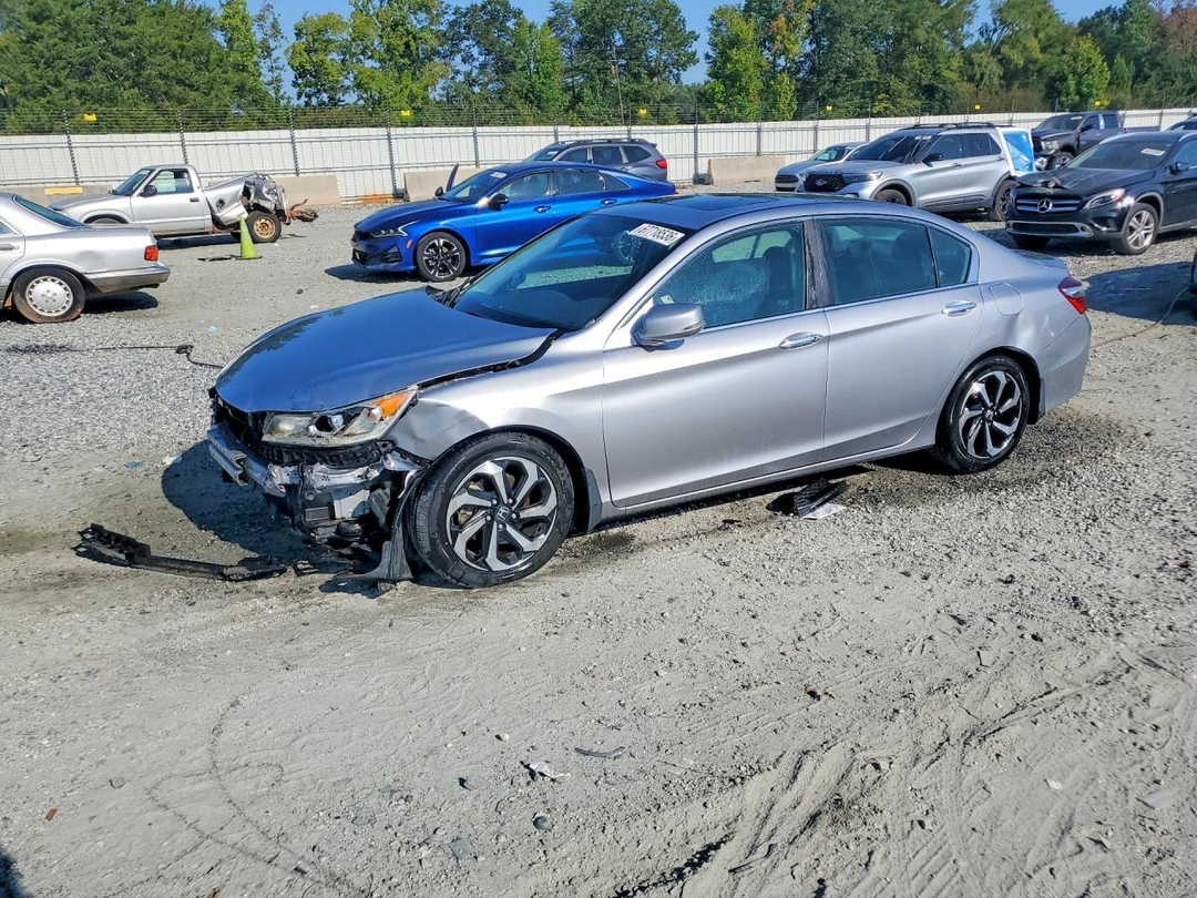منظر 2016 HONDA ACCORD EX، زاوية 1