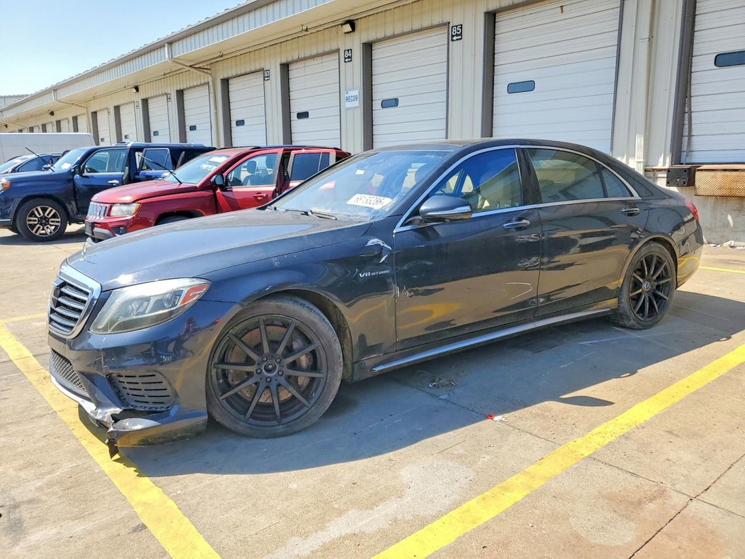 منظر 2014 MERCEDES-BENZ S 63 AMG، زاوية 1