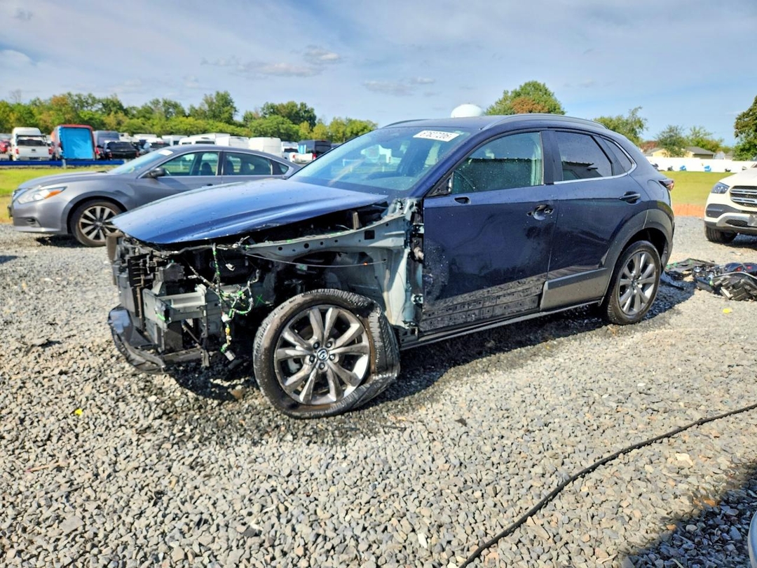 Вид 2024 MAZDA CX-30 PREFERRED, угол 1