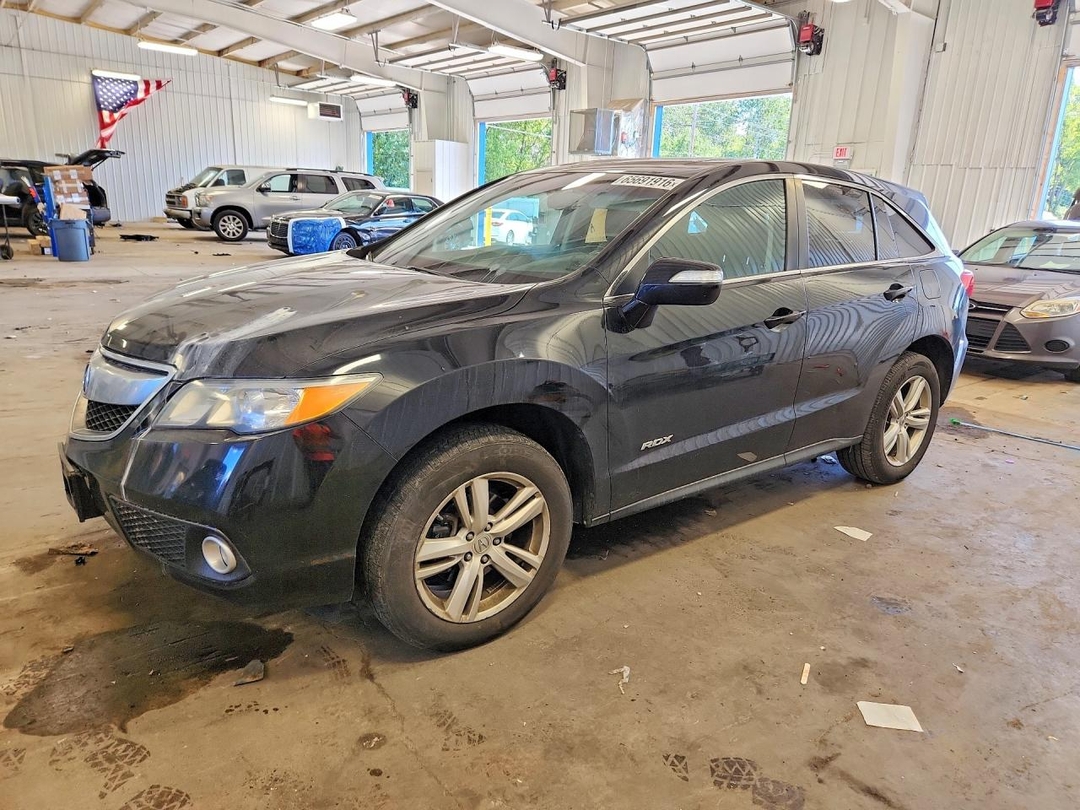 Vue de 2015 ACURA RDX TECHNOLOGY, angle 1