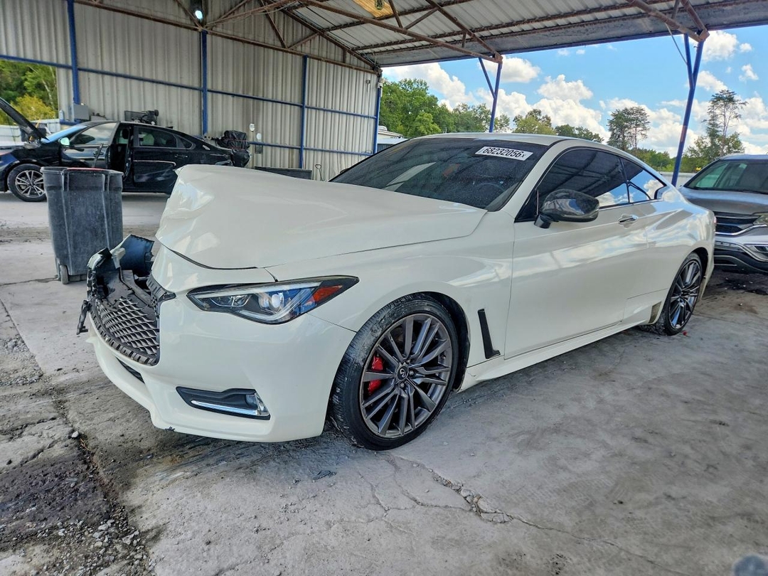 منظر 2017 INFINITI Q60 RED SPORT 400، زاوية 1