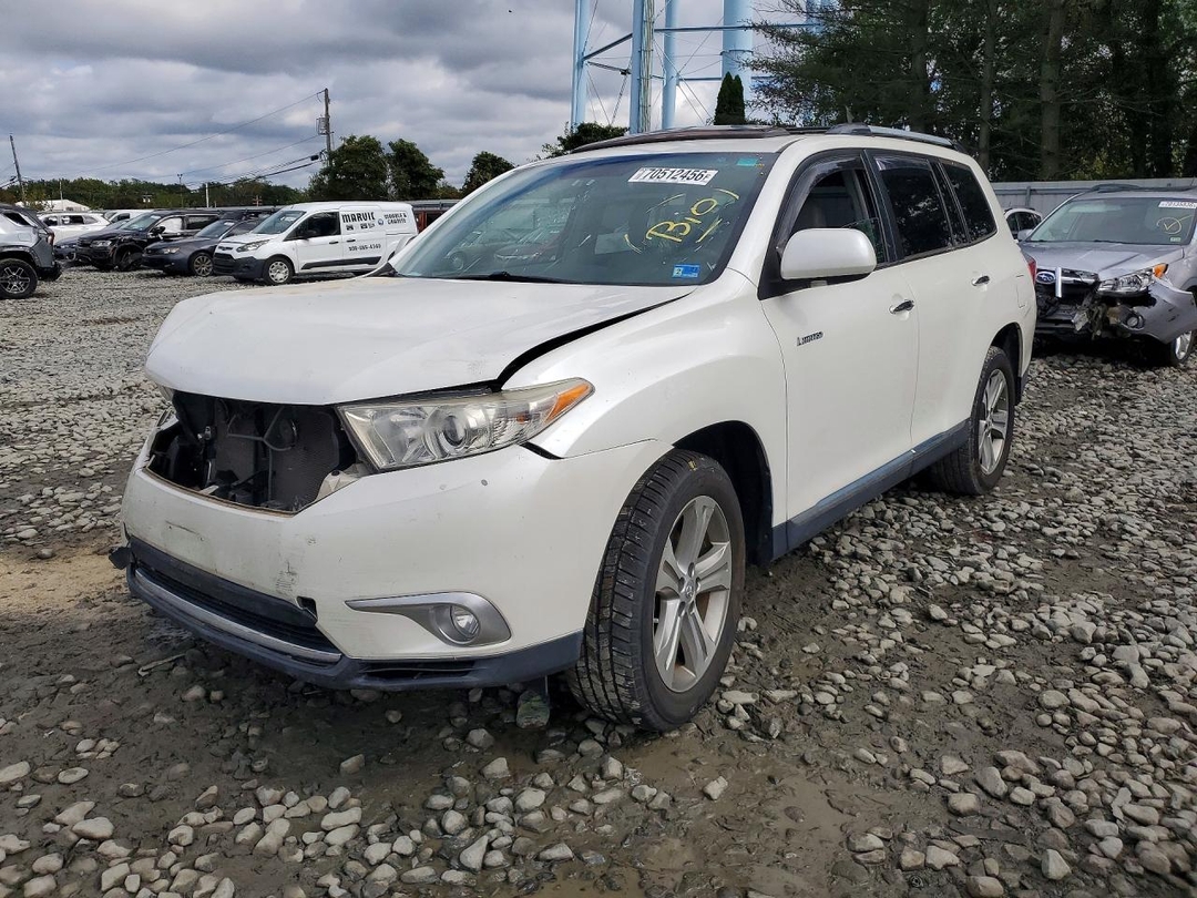 Вид 2011 TOYOTA HIGHLANDER LIMITED, угол 1