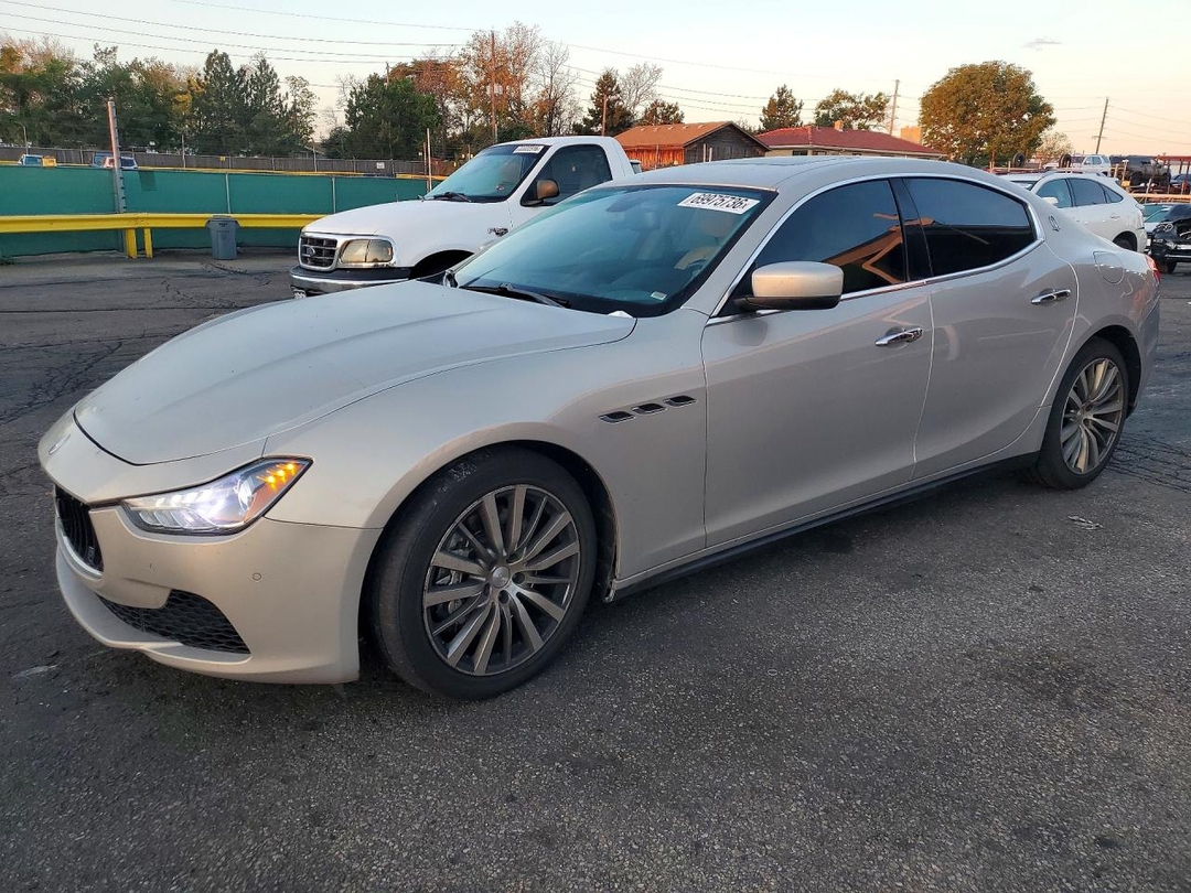 Вид 2014 MASERATI GHIBLI S, угол 1