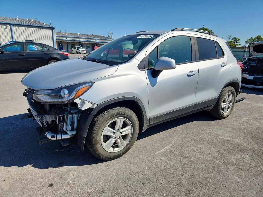 Vista de 2022 CHEVROLET TRAX 1LT, ángulo 1