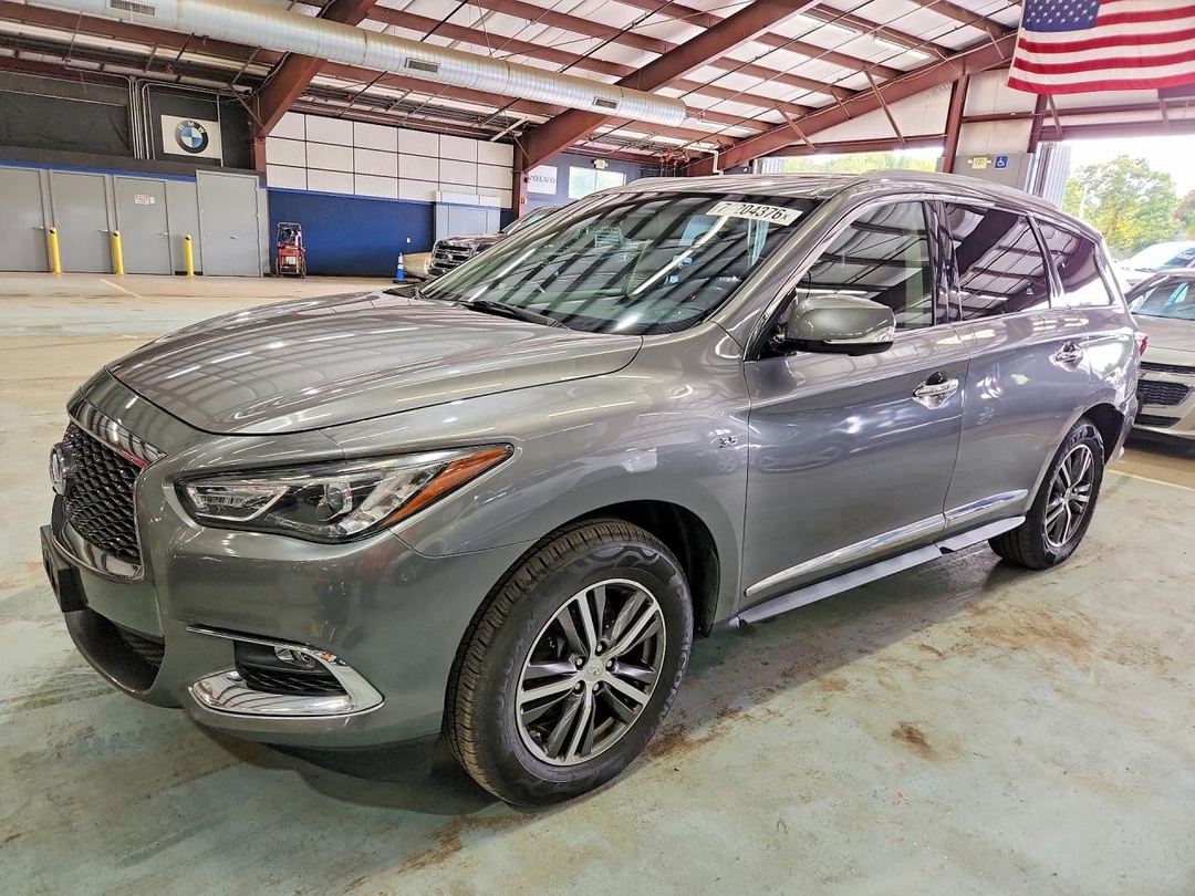 Vista de 2017 INFINITI QX60 BASE, ángulo 1