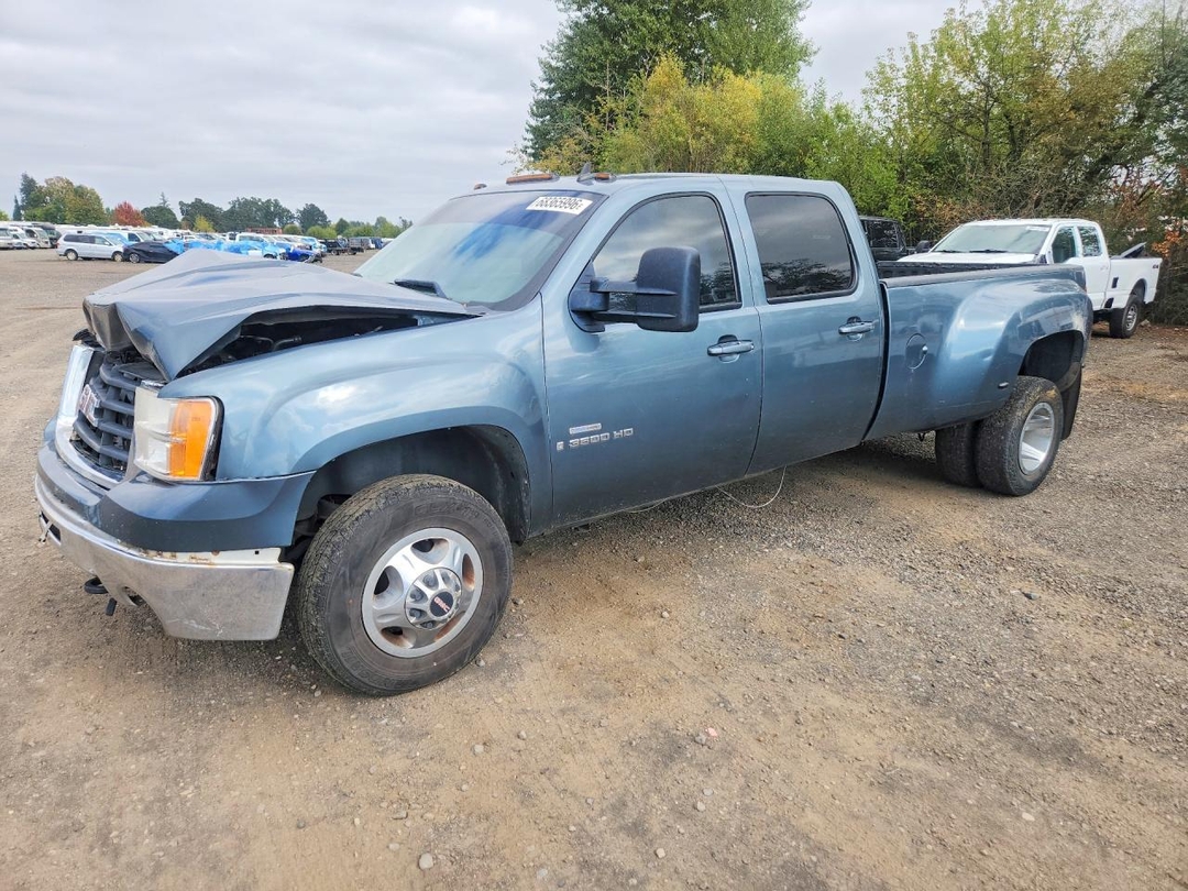 Vista de 2008 GMC SIERRA K3500, ángulo 1