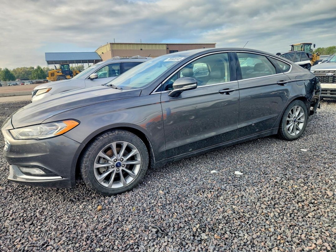 منظر 2017 FORD FUSION SE، زاوية 1