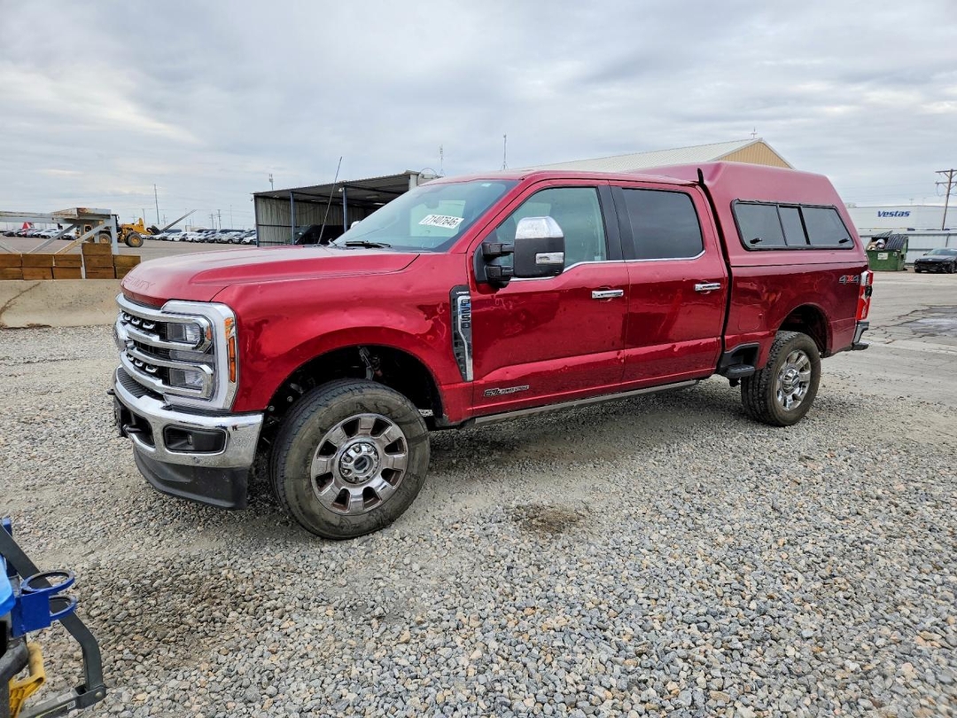 Vue de 2025 FORD F250 SUPER DUTY, angle 1