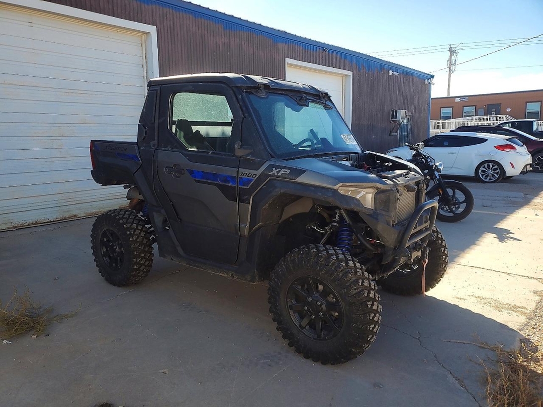 منظر 2024 POLARIS XPEDITION XP 1000 UTILITY VEHICLE، زاوية 1