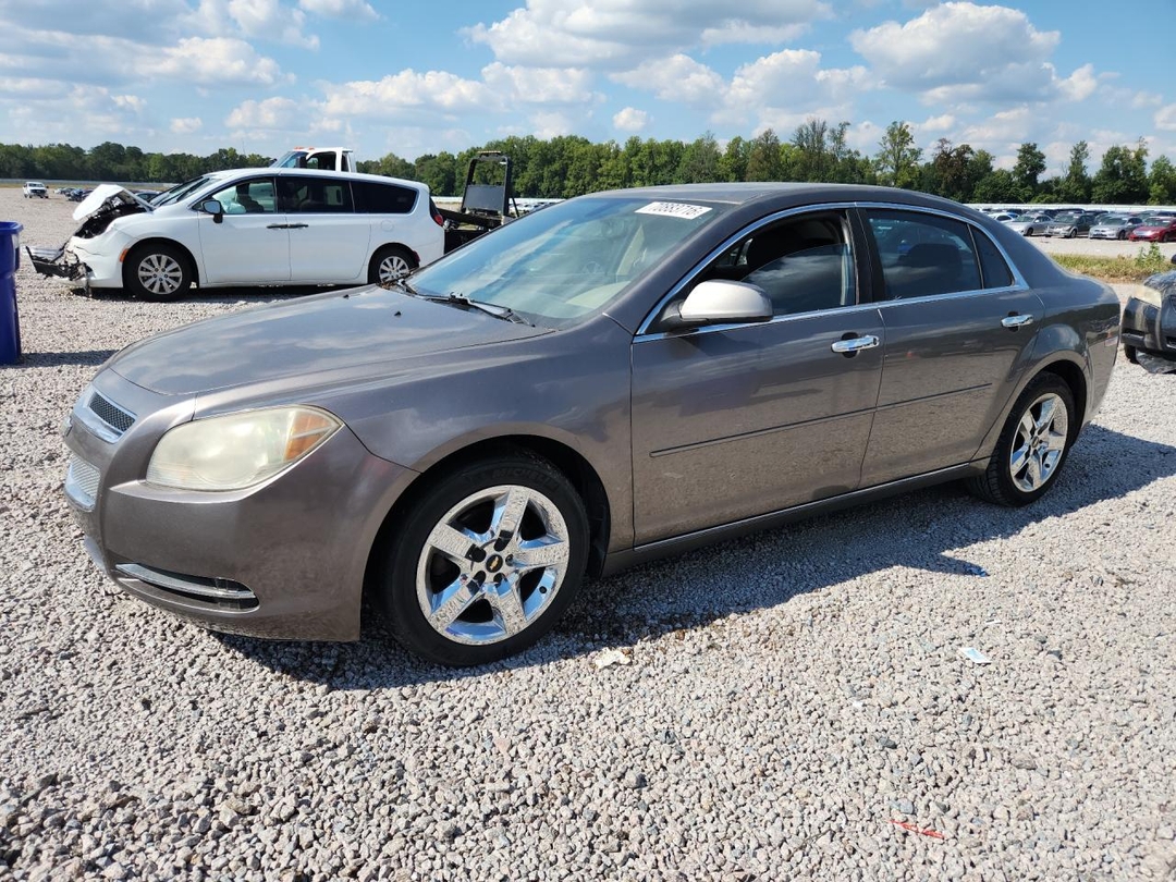 Vue de 2010 CHEVROLET MALIBU 1LT, angle 1