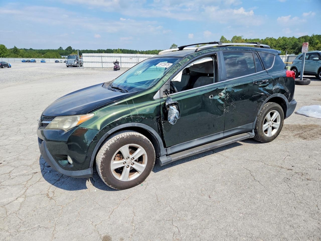 Vista de 2013 TOYOTA RAV4 XLE, ángulo 1