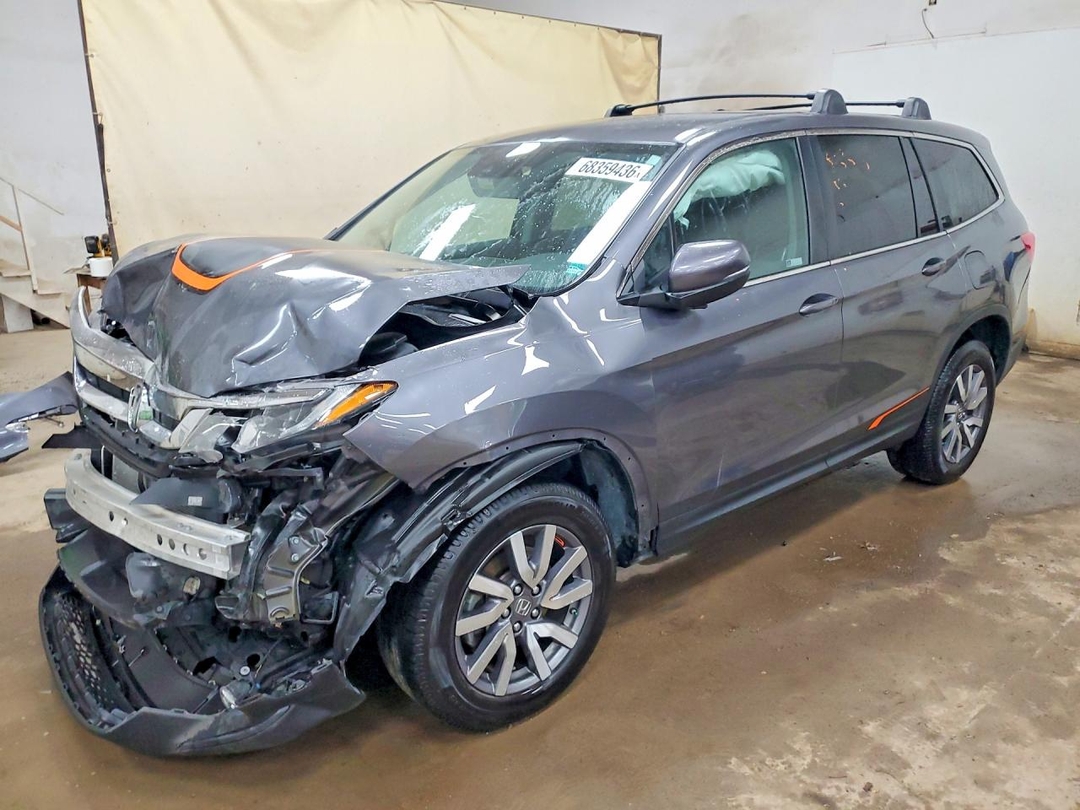 Вид 2020 HONDA PILOT EX, угол 1