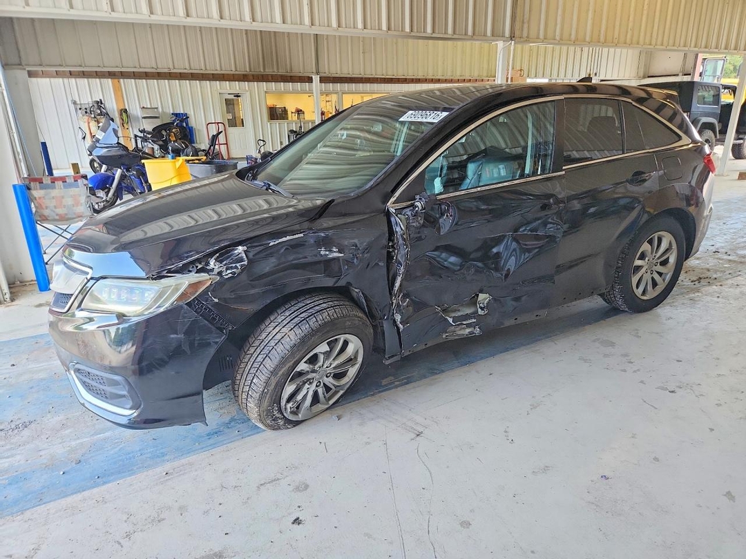 Вид 2017 ACURA RDX, угол 1